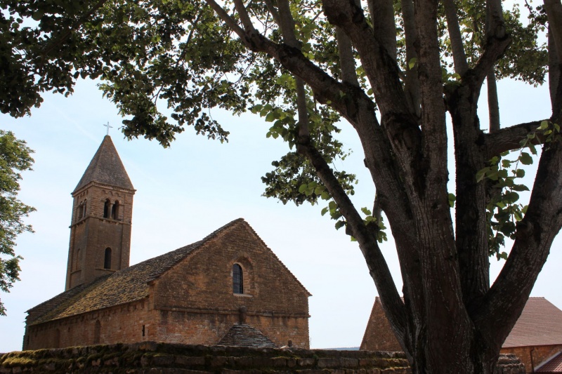 Fichier:TaizéEgliseExt (10).JPG