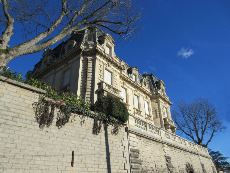 Fichier:Gd-Bussières--château.jpg